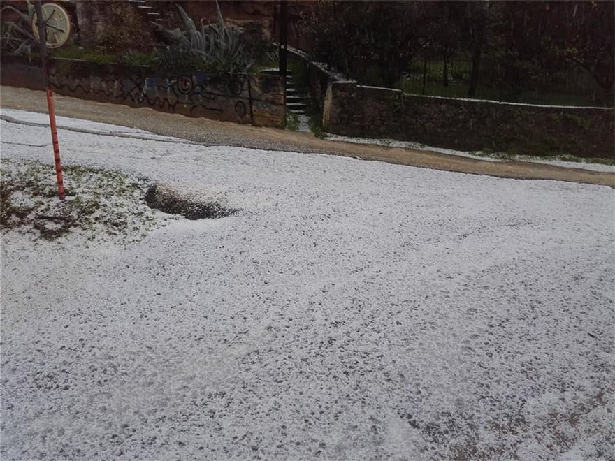 Ισχυρή χαλαζόπτωση σε Καλαμάτα και Μάνη (photos+video) 20