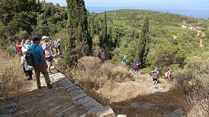 Τα χωριά της Δυτικής Μάνης και τα καλντερίμια της γνώρισαν οι φυσιολάτρες του Ευκλή. 4