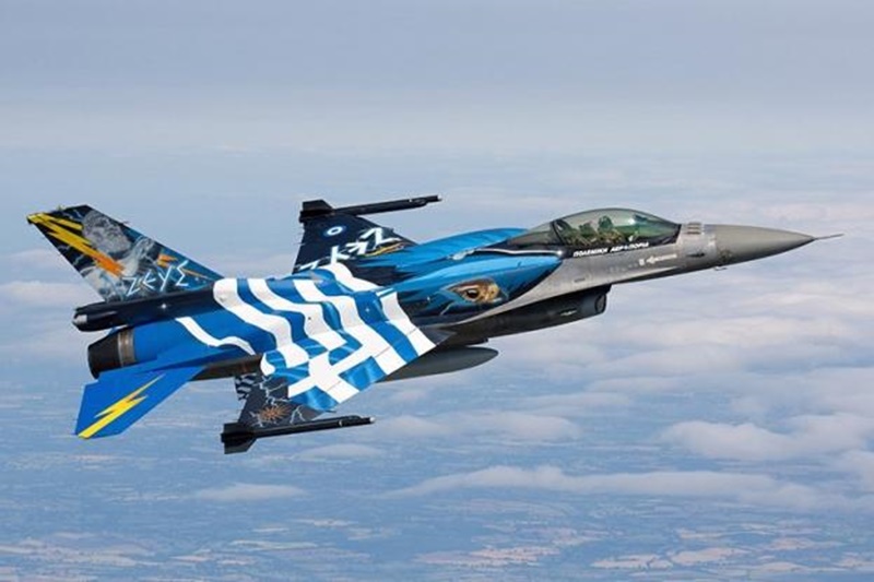 Με διελεύσεις από ζεύγη μαχητικών F-16 φέτος ο εορτασμός της 25ης Μαρτίου 1