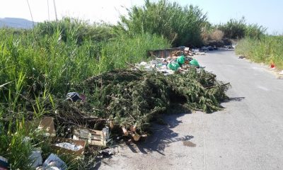 σκουπιδια Μι­κρο­μά­νη έ­ως το Α­ρι­ο­χώ­ρι