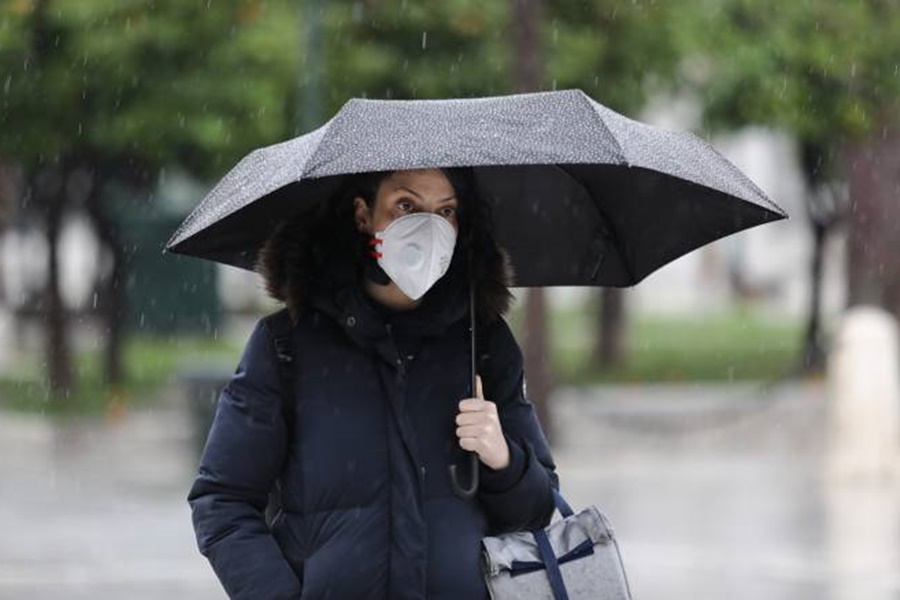 Καιρός: Έρχονται τοπικές βροχές 1