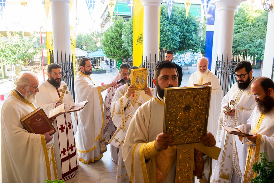 Η Αρχαιοπρεπής Θεία Λειτουργία του Αγίου Ιακώβου του Αδελφοθέου στην Καλαμάτα 8