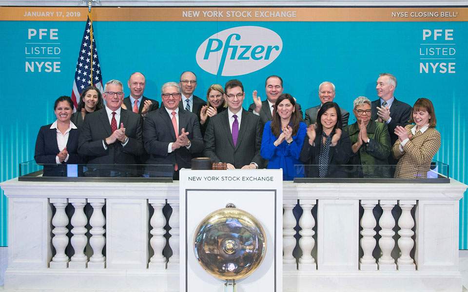 H EE υπέγραψε συμφωνία με την Pfizer για το εμβόλιο - Έχουν παραγγελθεί 1,2 δισεκατομμύρια δόσεις 1