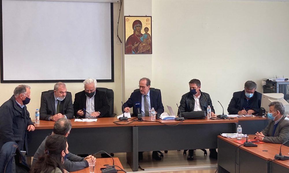 Υπογράφηκε η σύμβαση για το αλιευτικό της Μαραθούπολης, σειρά έργων στον Δήμο Τριφυλίας 1