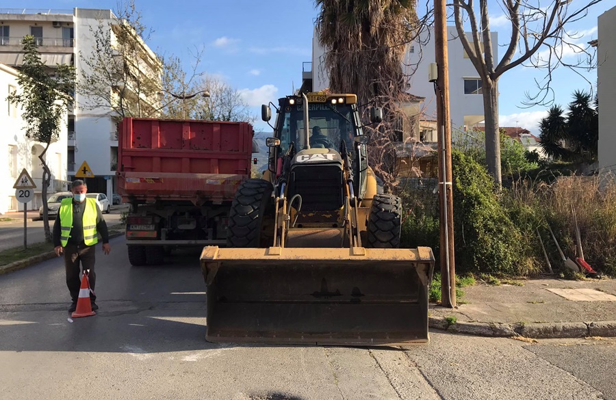 Συνεχίζονται έργα και παρεμβάσεις καθημερινότητας στην Καλαμάτα 10