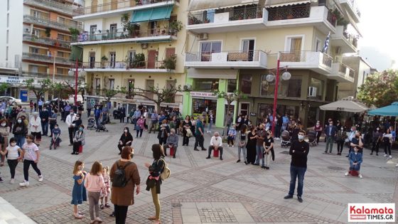 Περιφορά του Επιταφίου στην Καλαμάτα 73