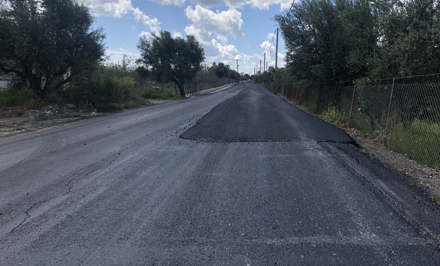 Επεκτείνεται η ασφαλτόστρωση από το Ριζόμυλο έως τη γέφυρα Τζάνε 4