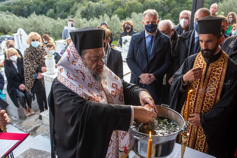 Θυρανοίξια Ιερού Ναού Αγίου Νικολάου στην Καρποφόρα Μεσσηνίας 10