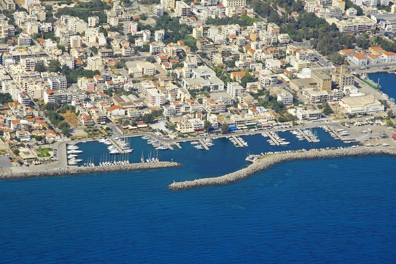 Μειωμένες οι αφίξεις στη Μαρίνα της Καλαμάτας, καμπανάκι για τον τουρισμό! 1