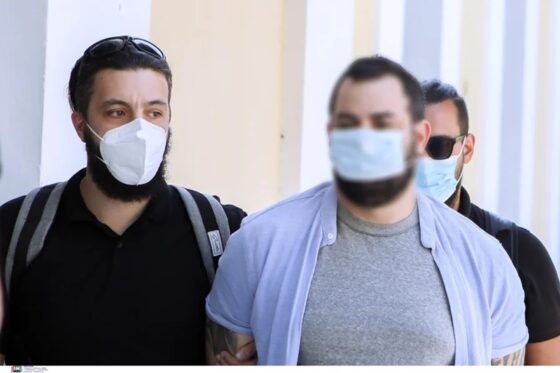 Προφυλακίστηκε μετά την απολογία του ο πρώην παίκτης ριάλιτι για την κοκαΐνη και το 1,5 εκ. ευρώ