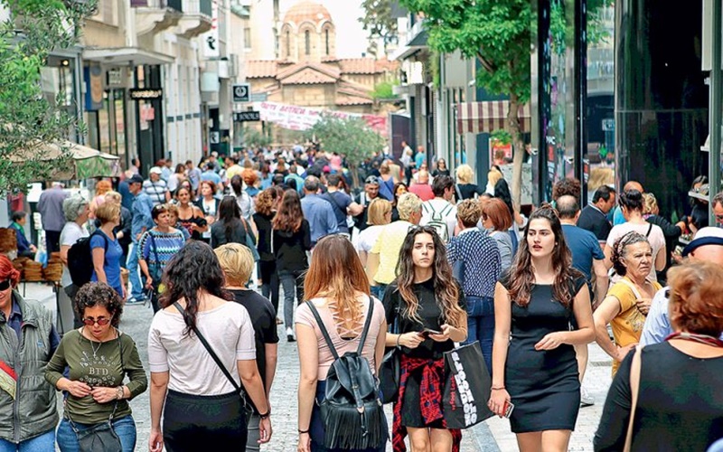 Παγκόσμια δημοσκόπηση: Οι Έλληνες πιστεύουν στον Θεό, στην κόλαση, στον παράδεισο και στην μετά θάνατον ζωή 1