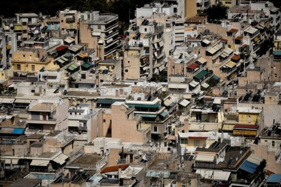 Έξι μήνες διορία στους ενοικιαστές που πλειστηριάζεται το σπίτι τους