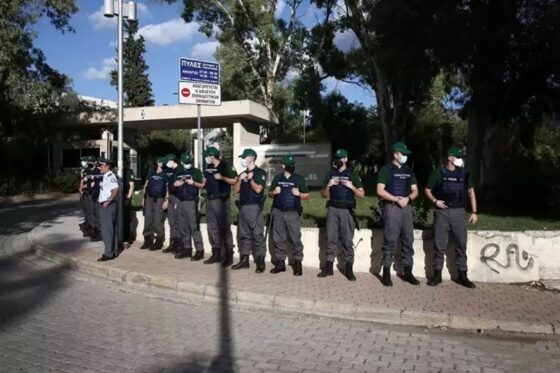 Πανεπιστημιακή αστυνομία: Συνεχίζεται η κόντρα κυβέρνησης και φοιτητών