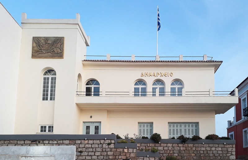 Ελεύθερο ίντερνετ για τους δημότες στο Δημαρχείο της Πύλου 1