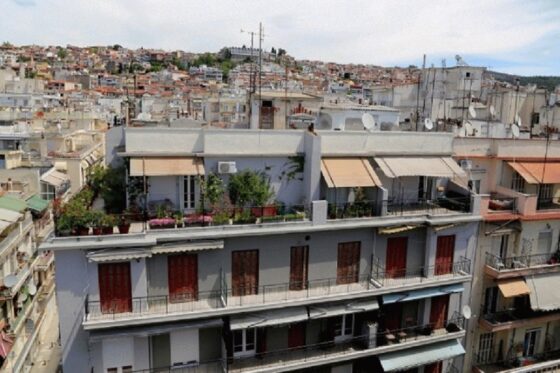 Ακίνητα: Πιο εύκολα και πιο γρήγορα οι μεταβιβάσεις- Τι ισχύει με την προσκόμιση πιστοποιητικού ΕΝΦΙΑ