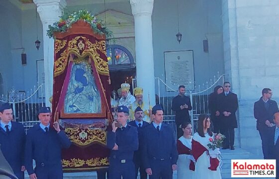 Η Καλαμάτα γιόρτασε την Πολιούχο και Προστάτιδά της Παναγία Υπαπαντή (photos+video) 26