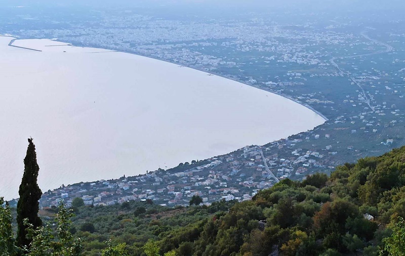 ΚΑΛΑΜΑΤΑ_ΜΕΤΑ: Μηδενική πρόοδος στα πολεοδομικά ενώ η στέγη ολοένα σπανίζει και ακριβαίνει! 1