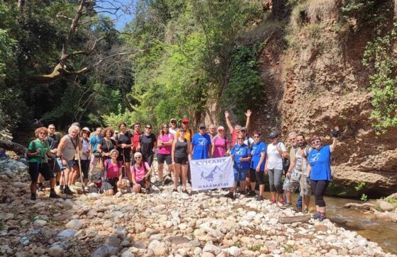 Ποταμοδιάσχιση στον ποταμό Σελλήεντα 38 φυσιολάτρες του Ευκλή Καλαμάτας 3