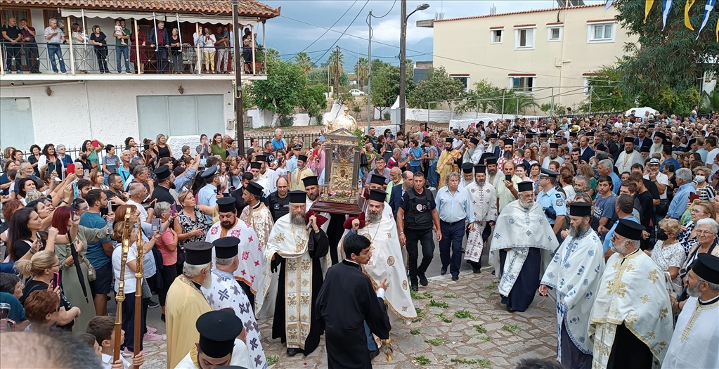 Η Παναγία Βουλκανιώτισσα επέστρεψε από τη Μεσσήνη στον θρόνο της 13