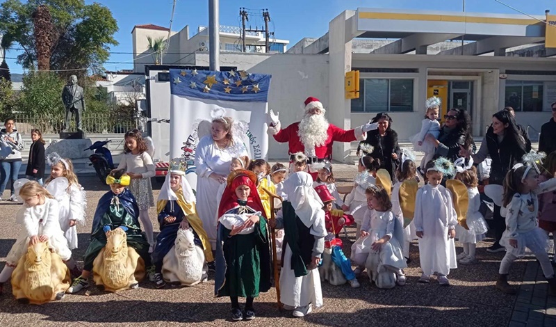 Το έθιμο της ευλογίας του Χριστόψωμου πραγματοποιήθηκες την Κυριακή στη Μεσσήνη 2