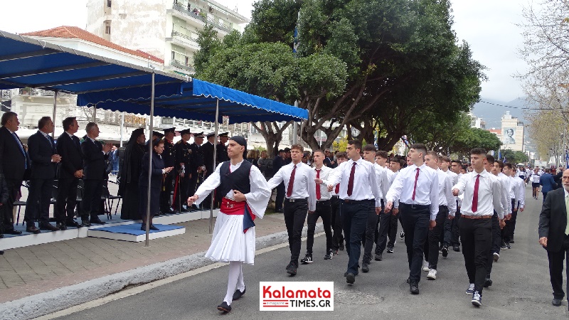 Με λαμπρότητα τίμησε η Καλαμάτα την επέτειο της 25ης Μαρτίου 1821 27