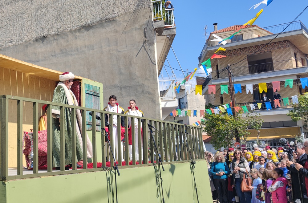 Πλήθος κόσμου στα δρώμενα των αποκριάτικων εκδηλώσεων την τελευταία Κυριακή της Αποκριάς και την Καθαρά Δευτέρα στη Μεσσήνη 11