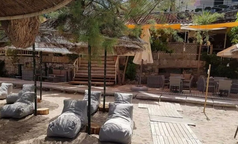 Έβαλαν εκρηκτικό μηχανισμό σε beach bar στη Στούπα 1