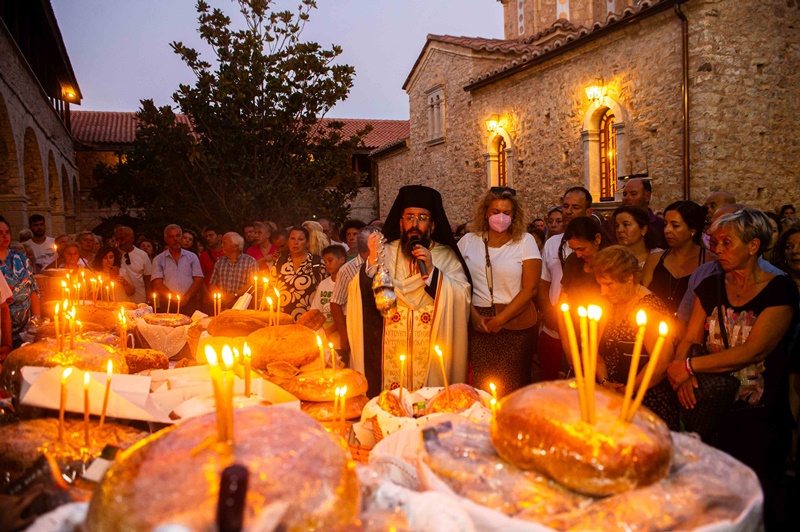 Ο Εσπερινός της Κοιμήσεως της Θεοτόκου στην Ιερά Μονή Βουλκάνου Μεσσηνίας 13