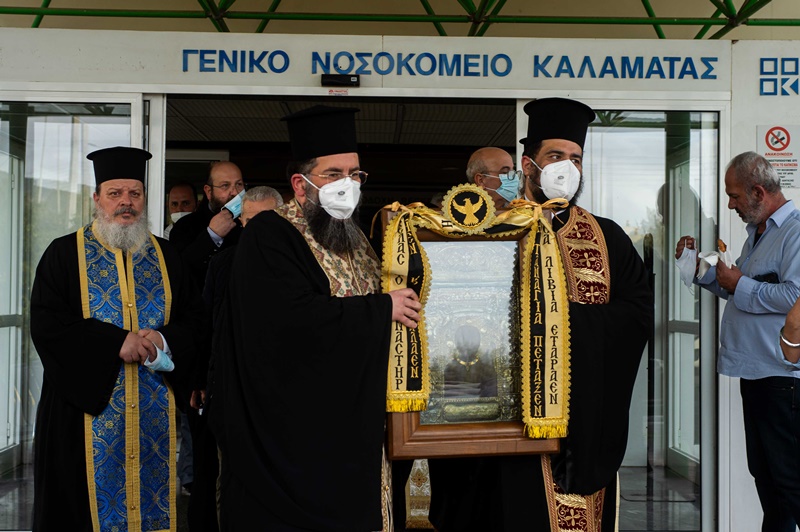 Η Παναγία Σουμελά κοντά στον ανθρώπινο πόνο 8