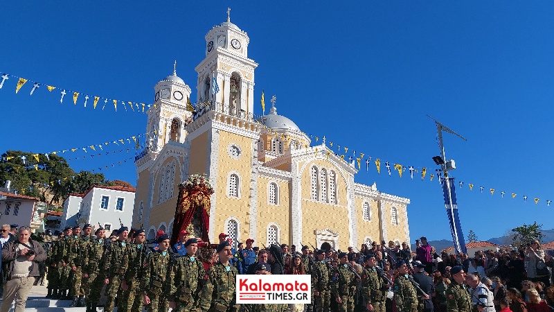 Κοσμοσυρροή για την μεγαλοπρεπή πανήγυρη της Παναγίας Υπαπαντής 46