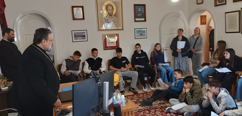 Στον Μητροπολίτη Μεσσηνίας μαθητές γυμνασίου και λυκείου Μεθώνης 9
