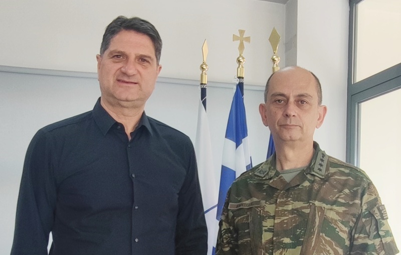 Επίσκεψη στον Δήμαρχο Μεσσήνης ο νέος Διοικητής (ΚΕΝ) του 9ου Σ.Π. Συντ. Γεώργιος Χαρίτος 1