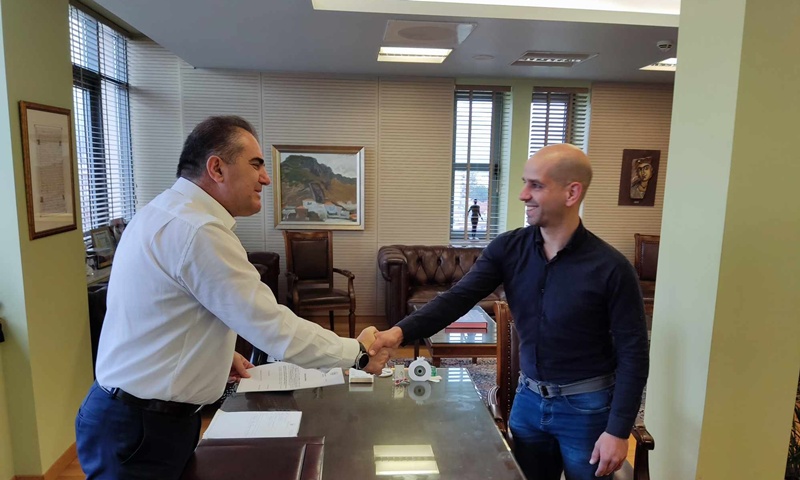 Ορκίστηκε ο Δημήτρης Μπεχράκης νέος υπάλληλος του Δήμου Καλαμάτας 15